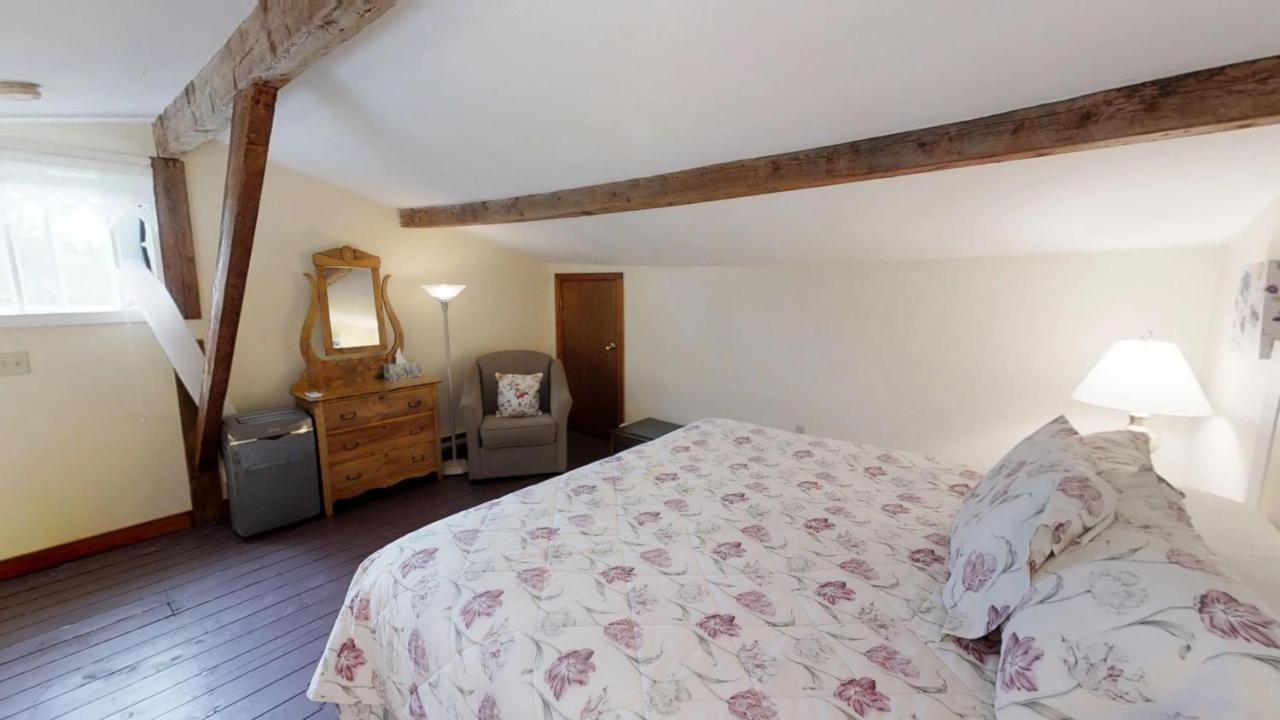 Bayview Pines Country Inn B&B Mahone Bay Extérieur photo