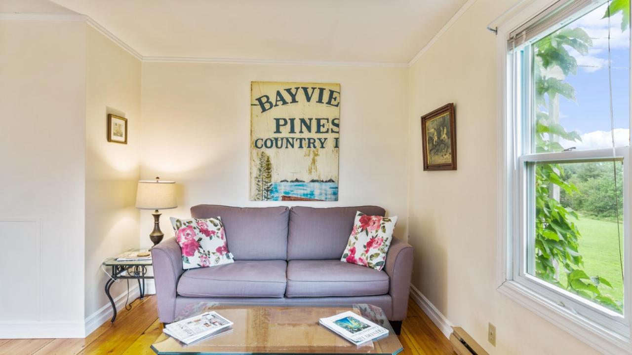 Bayview Pines Country Inn B&B Mahone Bay Extérieur photo