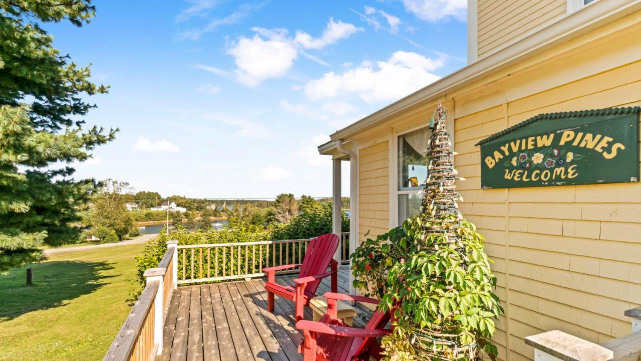 Bayview Pines Country Inn B&B Mahone Bay Extérieur photo